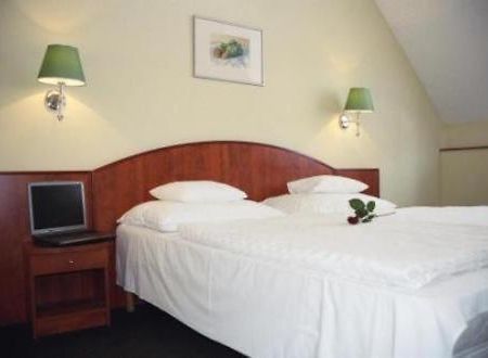 Gottwald Hotel Tatabánya Habitación foto